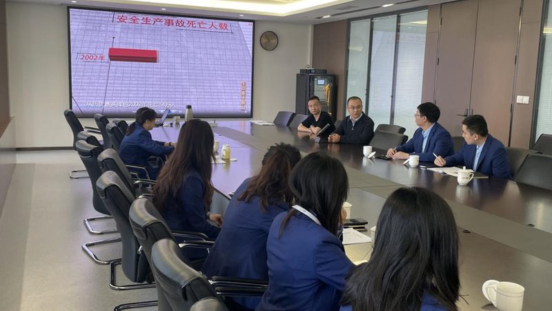 目前市面上教师资格证面试教材主要分为以下几类：