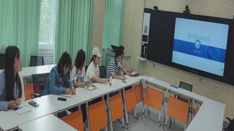 如何选择合适的考研专业课辅导老师：五大关键考量