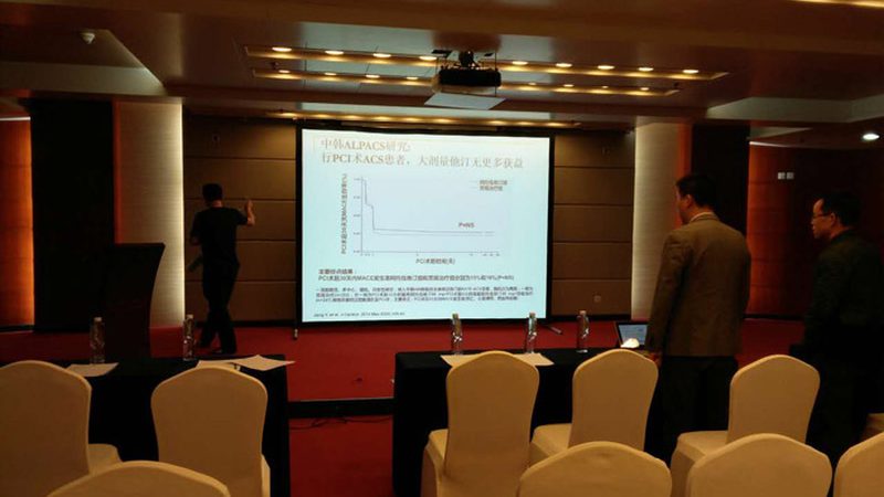 行业背景：学历提升需求旺盛，代理加盟市场潜力巨大
